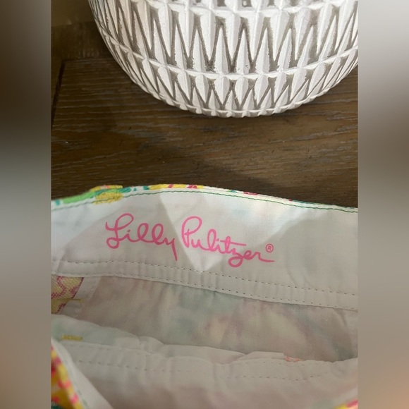 Lilly Pulitzer The Walsh Shorts SZ 000 Pop Goes the Leamur Paisley Green Yellow - Picture 8 of 12